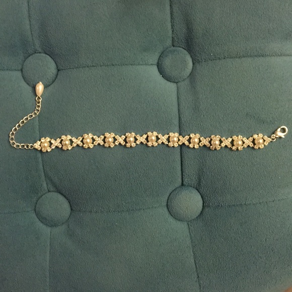 Beautiful Bracelet Great For A night Out - Picture 4 of 5